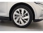 Skoda Enyaq iV 60 First Edition 3-Fase [ Half-leder Warmtepomp Apple / Android cruise Navi Memory Trekhaak ]