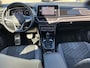 Volkswagen T-Roc 1.5TSI/150PK R-Line DSG · Panoramadak · Navigatie · Trekhaak · Apple/Android Car Play · Stoelverwarming ·