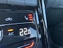 Volkswagen T-Roc 1.5TSI/150PK R-Line DSG · Panoramadak · Navigatie · Trekhaak · Apple/Android Car Play · Stoelverwarming ·