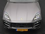 Porsche Cayenne Coupé 3.0 E-Hybrid PHEV | MY 2024 Facelift | | Trekhaak Af Fabriek | Panodak | Luchtvering | Sportuitlaat | PDLS+ | Sport Chrono | InnoDrive Adaptive Cruise | SportDesign | Head up | Soft Close | 22"L.M | 360 Camera | Plug In Hybrid