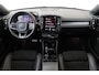 Volvo XC40 T5 TWIN ENGINE R-DESIGN -HARMAN/KARDON|ADAP.LED|CAMERA|PRIVACY.GLAS|VERW.VOORRUIT|CARPLAY|TREKHAAK|20"