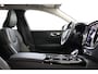 Volvo V60 T6 PLUG-IN HYBRID AWD ULTRA BRIGHT -PANO.DAK|BOWERS&WILKINS|GEVENT.LEDER+MASSAGE|360°CAM|HEAD-UP DISP.|PRIVACY.GLAS|19"