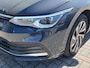 Volkswagen Golf 1.4 eHybrid Style / AUTOMAAT/ PANO/ MEMORY SEAT/ MASSAGE/ STUUR+STOELVERWARM./ ACC/ PARK.SENSOREN V+A/ APP-CONNECT/ RIJ-MODI/ KEYLESS/ DIGITAL DASH/ NAVI/ DAB/ CLIMA/ LED/ 16'' LMV