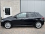 Volkswagen Polo 1.0 TSI Style / AUTOMAAT/ 110 PK/ STOELVERWARMING/ MATRIX LED/ PARKEERSENSOREN V+A/ CAMERA/ APP-CONNECT/ ACC/ DIGITAL DASH/ NAVI/ DAB/ CLIMA/ 16'' LMV