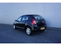 Dacia Sandero 1.2 Lauréate Airco / Elektr. ramen / Trekhaak / NAP / NIEUWE APK!