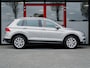 Volkswagen Tiguan 2.0 TSI 4Motion Highline | Trekhaak (wegklapbaar) | Stoelverwarming | Virtual Cockpit | DAB+ | Adaptieve Cruise Control | Climate Control | Velours Bekleding | LED Koplampen | Metallic Lak |