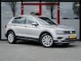 Volkswagen Tiguan 2.0 TSI 4Motion Highline | Trekhaak (wegklapbaar) | Stoelverwarming | Virtual Cockpit | DAB+ | Adaptieve Cruise Control | Climate Control | Velours Bekleding | LED Koplampen | Metallic Lak |