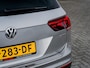 Volkswagen Tiguan 2.0 TSI 4Motion Highline | Trekhaak (wegklapbaar) | Stoelverwarming | Virtual Cockpit | DAB+ | Adaptieve Cruise Control | Climate Control | Velours Bekleding | LED Koplampen | Metallic Lak |