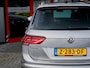Volkswagen Tiguan 2.0 TSI 4Motion Highline | Trekhaak (wegklapbaar) | Stoelverwarming | Virtual Cockpit | DAB+ | Adaptieve Cruise Control | Climate Control | Velours Bekleding | LED Koplampen | Metallic Lak |