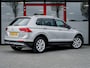 Volkswagen Tiguan 2.0 TSI 4Motion Highline | Trekhaak (wegklapbaar) | Stoelverwarming | Virtual Cockpit | DAB+ | Adaptieve Cruise Control | Climate Control | Velours Bekleding | LED Koplampen | Metallic Lak |