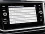 Volkswagen T-Roc 1.5 TSI 150pk DSG R-Line · Panoramadak · Camera · Navigatie · Stoelverwarming · 18'' Inch ·