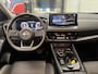 Nissan X-Trail 1.5 e-4orce Tekna 4WD 5p / 1800 KG Trekgewicht / Lederen Bekleding / Memoryseats / Navigatie / 360 Graden Camera / Stoel- en Stuurverwarming / Achterbankverwarming / Verwarmde Voorruit / Adaptive Cruise Control / Digitale Binnenspiegel / Climate Control /