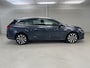 Renault Megane Estate 1.3 TCe 140 Techno / Eerste Eigenaar / Navigatie / Camera / Cruise Control / Climate Control / Apple CarPlay/Android Auto / PDC Voor + Achter /