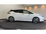 Nissan Leaf Tekna 40 kWh Leer | Navigatie | LED | Trekhaak | SOH 86,1% dak zwart