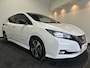 Nissan Leaf Tekna 40 kWh Leer | Navigatie | LED | Trekhaak | SOH 86,1% dak zwart