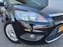Ford Focus 1.6 Titanium | nieuwe remmen|nieuwe apk| trekhaak