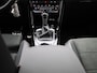 Volkswagen T-Roc 1.5 TSI R-Line 150 PK| Trekhaak | Bestuurderstoel Elektrisch | Artvelours Bekleding | Navigatie | Stoelverwarming | LED Plus | Achteruitrijcamera