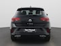 Volkswagen T-Roc 1.5 TSI R-Line 150 PK| Trekhaak | Bestuurderstoel Elektrisch | Artvelours Bekleding | Navigatie | Stoelverwarming | LED Plus | Achteruitrijcamera