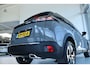 Peugeot 2008 1.2 Hybrid 145 Allure | Cruise Control | Sensoren | Navigatie | Carplay | Climate | LMV | LED |