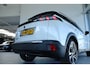 Peugeot e-2008 EV Blue Lease Allure 50 kWh | Cruise Control | Camera | Navigatie | Carplay | Blackpack | Climate | LED | LMV | i-Cockpit