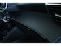 Peugeot e-2008 EV Blue Lease Allure 50 kWh | Cruise Control | Camera | Navigatie | Carplay | Blackpack | Climate | LED | LMV | i-Cockpit