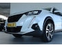 Peugeot e-2008 EV Blue Lease Allure 50 kWh | Cruise Control | Camera | Navigatie | Carplay | Blackpack | Climate | LED | LMV | i-Cockpit