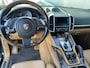 Porsche Cayenne 4.8 S Vol, Vol in de opties, De Luxe Lederpakket & Nieuwe APK – Inruil Mogelijk –