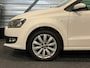 Volkswagen Polo 1.2 Life 1E-EIG/PANO/CRUISE/CLIMATE/STOELVERW/PDC/APK-06-2027