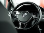 Volkswagen Golf 1.2 TSI Comfortline | Trekhaak | Origineel NL | 2e Eigenaar | Navigatie | Climate Control | Cruise Control | Metallic Lak | Parkeersensoren | Bluetooth | Multifunctioneel Stuurwiel | Dimlichten Automatisch | Regensensor |