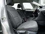 Volkswagen Golf 1.2 TSI Comfortline | Trekhaak | Origineel NL | 2e Eigenaar | Navigatie | Climate Control | Cruise Control | Metallic Lak | Parkeersensoren | Bluetooth | Multifunctioneel Stuurwiel | Dimlichten Automatisch | Regensensor |