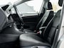 Volkswagen Golf 1.2 TSI Comfortline | Trekhaak | Origineel NL | 2e Eigenaar | Navigatie | Climate Control | Cruise Control | Metallic Lak | Parkeersensoren | Bluetooth | Multifunctioneel Stuurwiel | Dimlichten Automatisch | Regensensor |