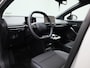 MG MG4 64 kWh Luxury | Apple Carplay - Android Auto | Camera | Led Verlichting | Adaptieve Cruise Control | Stoelverwarming | Stuurverwarming |