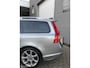 Volvo V70 2.0T 203pk AUTOMAAT-6 R-Design Clima PDC Trekhaak