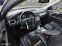 Volvo V70 2.0T 203pk AUTOMAAT-6 R-Design Clima PDC Trekhaak