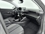 Peugeot 208 1.2 Hybrid 110pk Allure | Camera | Navigatie | Dodehoek detectie | Climate control | Lichtmetalen velgen |