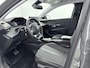 Peugeot 208 1.2 Hybrid 110pk Allure | Camera | Navigatie | Dodehoek detectie | Climate control | Lichtmetalen velgen |