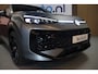 Volkswagen T-Roc 1.5 eTsi R-Line Black Style Pano/IQ.Light/Keyless/Camera/ACC/Elek. klep/20"/Trekhaak wegkl.