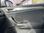 Volkswagen T-Roc 1.0 TSI R-Line met 20 Inch !!! Bomvol opties !!! Nieuwstaat !!!