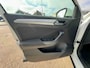 Volkswagen T-Roc 1.0 TSI R-Line met 20 Inch !!! Bomvol opties !!! Nieuwstaat !!!
