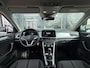 Volkswagen T-Roc 1.0 TSI R-Line met 20 Inch !!! Bomvol opties !!! Nieuwstaat !!!