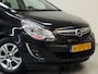 Opel Corsa 1.4-16V Design Edition VOLAUTOMAAT Lage KM
