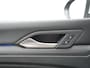Volkswagen Golf 1.5 eTSI Style Panoramisch schuif-kanteldak - Navigatie - ACC - Camera - Ergo-Active bestuurdersstoel - LED - Side Assist