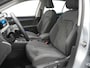 Volkswagen Golf 1.5 eTSI Style Panoramisch schuif-kanteldak - Navigatie - ACC - Camera - Ergo-Active bestuurdersstoel - LED - Side Assist