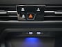 Volkswagen Golf 1.5 eTSI Style Panoramisch schuif-kanteldak - Navigatie - ACC - Camera - Ergo-Active bestuurdersstoel - LED - Side Assist