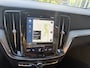 Volvo V60 2.0 D4 Inscription Leer,Panodak,18Inch,Trekhaak,Navi,Cruise Bomvol en dealer onderhouden