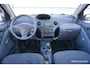 Toyota Yaris 1.0-16V VVT-i YORIN
