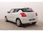 Suzuki Swift 1.2 Stijl Smart Hybrid | Adaptive cruise | Stoelverwarming | CarPlay | Camera