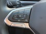 Volkswagen T-Roc 1.5 TSI 150pk DSG Style | Navigatie | Standkachel | Camera | Elek. Achterklep | Dode hoek | 4-Season banden | Rijklaar incl. garantie
