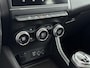 Renault Captur 1.0 TCe Intens 100PK | Navigatie | Afneembare Trekhaak | Achteruitrijcamera | Half-Lederen Bekleding | Climate Control | Apple CarPlay & Android Auto