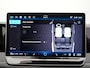 Volkswagen Tiguan 1.5 eHybrid Elegance Automaat - IQ light - Panoramaschuif-kanteldak - Navigatie - Trekhaak - 360 Camera - Stoelverwarming